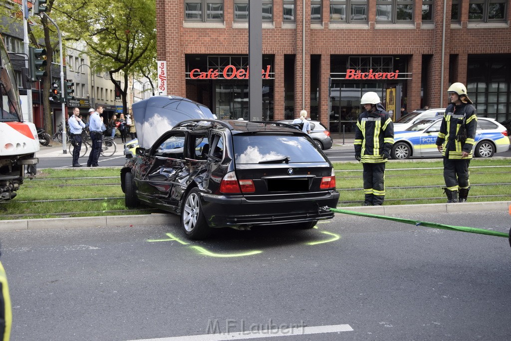 VU PKW Strab Koeln Mitte Caecilienstr Hohe Str P44.JPG - Miklos Laubert